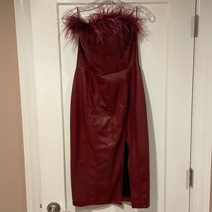 Women’s burgandy cocktail dress